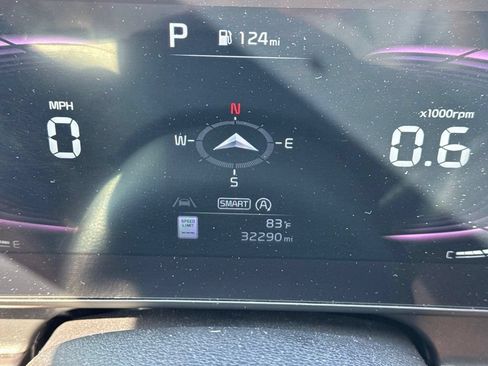 Used 2023 Kia Sportage EX FWD image 40