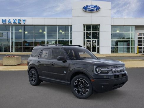 New 2025 Ford Bronco Sport Outer Banks image 7