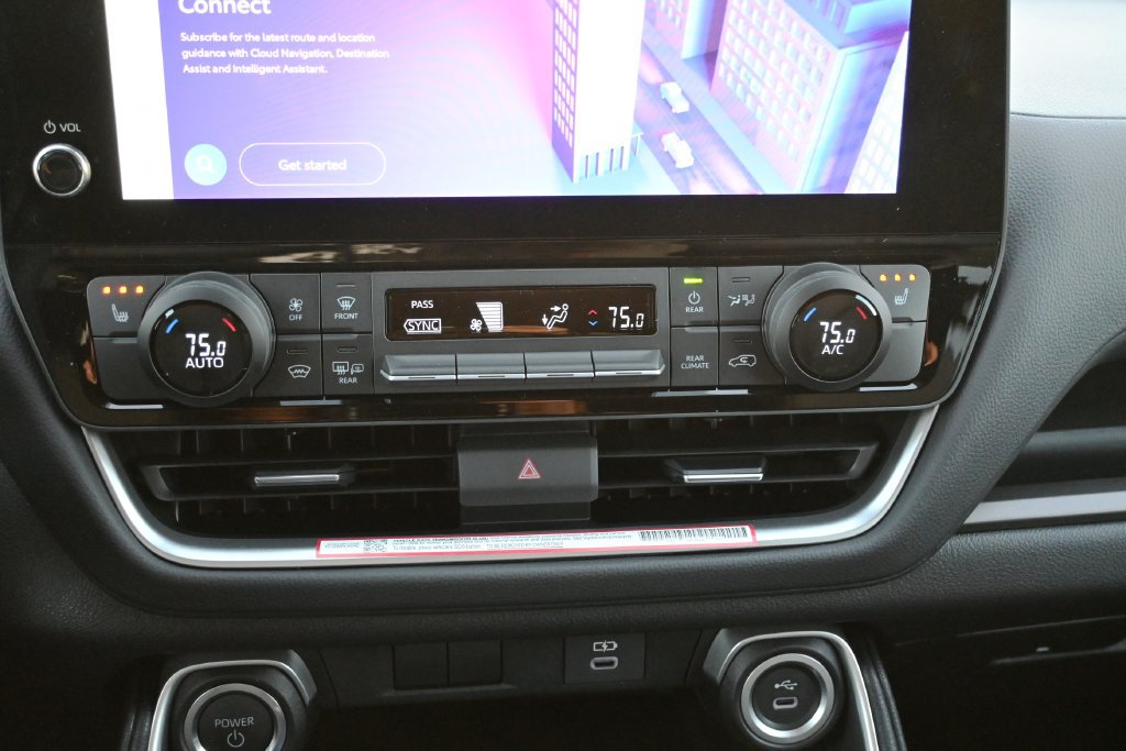 New 2026 Toyota Grand Highlander AWD Hybrid image 27