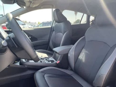New 2026 Subaru Crosstrek 2.5i Limited w/ Crosstrek Mirror Package AWD/4WD image 11