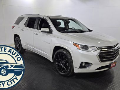 Used 2021 Chevrolet Traverse Premier