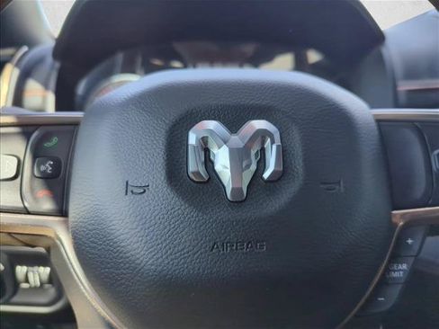 Used 2022 RAM 1500 Limited AWD/4WD image 24