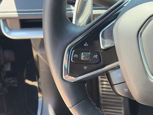 Used 2022 Chevrolet Corvette Stingray Preferred Conv w/ Z51 Performance Package RWD image 17