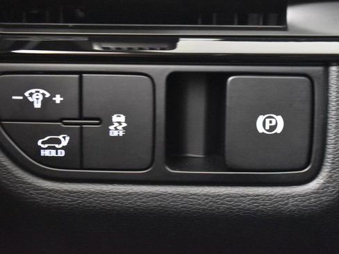 Certified 2026 Kia Sportage SX image 24