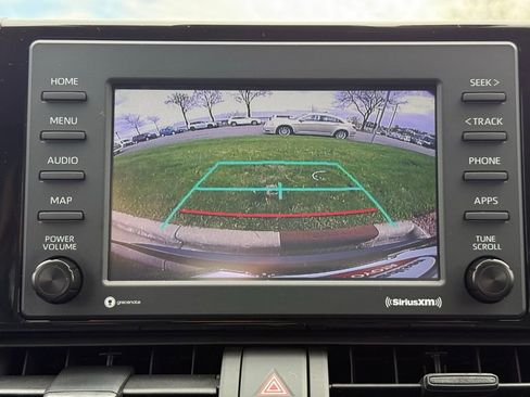 Certified 2022 Toyota RAV4 LE AWD/4WD image 27