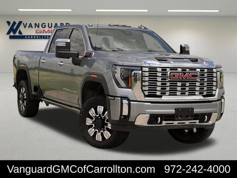 Used 2024 GMC Sierra 2500 Denali w/ Denali Reserve Package AWD/4WD image 2