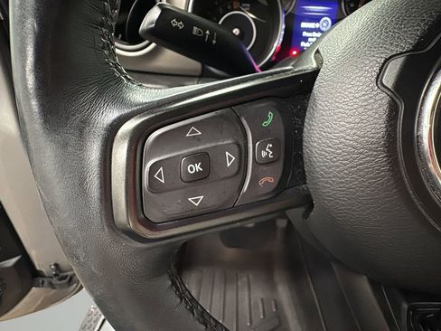 Used 2018 Jeep Wrangler Unlimited Sport S AWD/4WD image 17