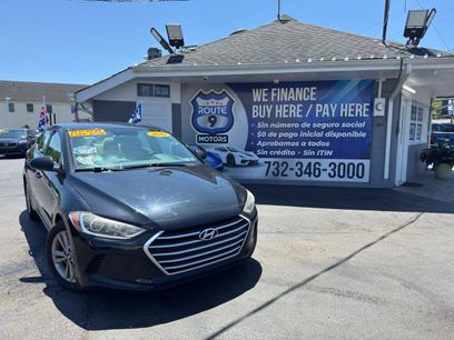 Used 2017 Hyundai Elantra SE