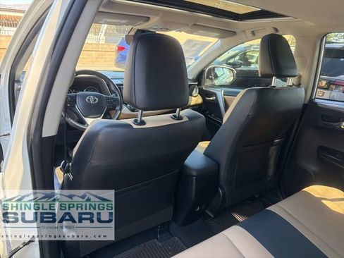 Used 2017 Toyota RAV4 Limited AWD/4WD image 33