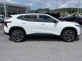 Used 2026 Chevrolet Trax RS w/ Sunroof Package FWD video 2