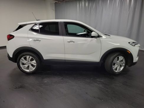 Used 2024 Buick Encore GX Preferred FWD image 9