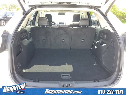 Certified 2024 Ford Edge Titanium w/ Equipment Group 301A AWD/4WD image 7