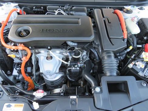 Used 2023 Honda Accord Touring image 38