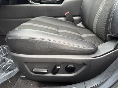 Used 2024 MAZDA CX-50 AWD 2.5 S w/ Cargo Package image 10