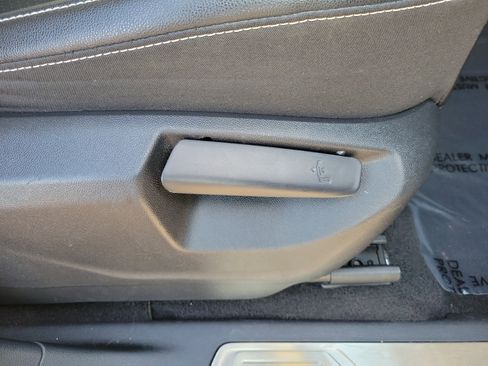 Used 2022 Volkswagen Atlas SE image 9