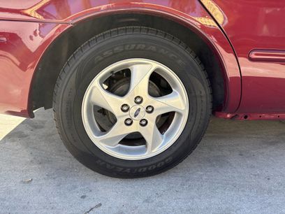 Used 2002 Ford Taurus SES