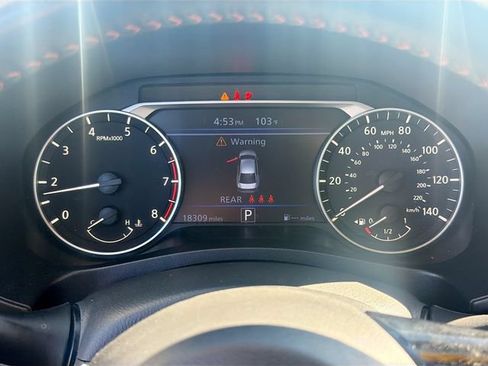 Used 2024 Nissan Altima 2.5 SR AWD/4WD image 11