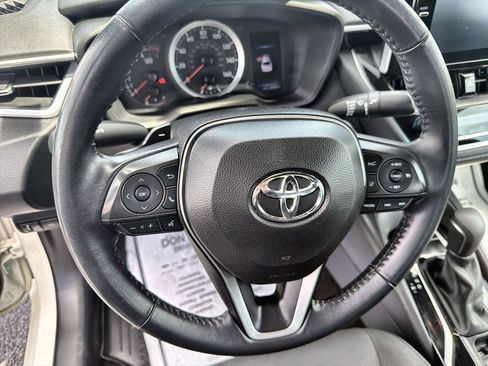 Used 2021 Toyota Corolla SE image 19