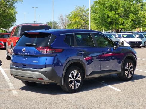Certified 2023 Nissan Rogue SV AWD/4WD image 4