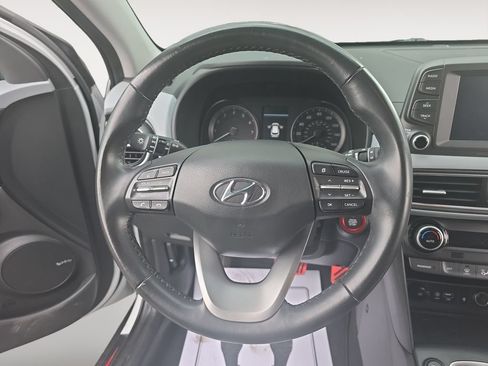 Used 2021 Hyundai Kona Limited w/ Cargo Package AWD/4WD image 11