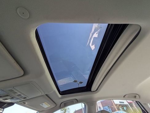 Used 2019 Honda Accord Touring image 20