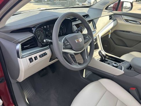 New 2025 Cadillac XT5 Premium Luxury w/ Technology Package image 2
