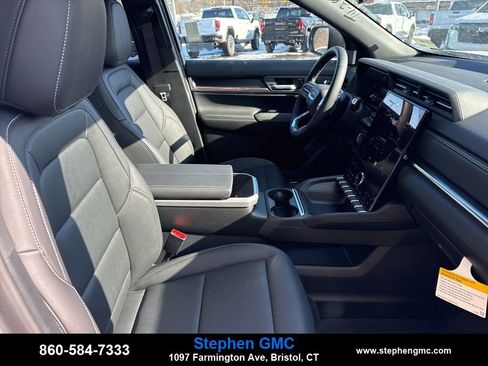 New 2026 GMC Terrain Elevation w/ Elevation Premium Package AWD/4WD image 24