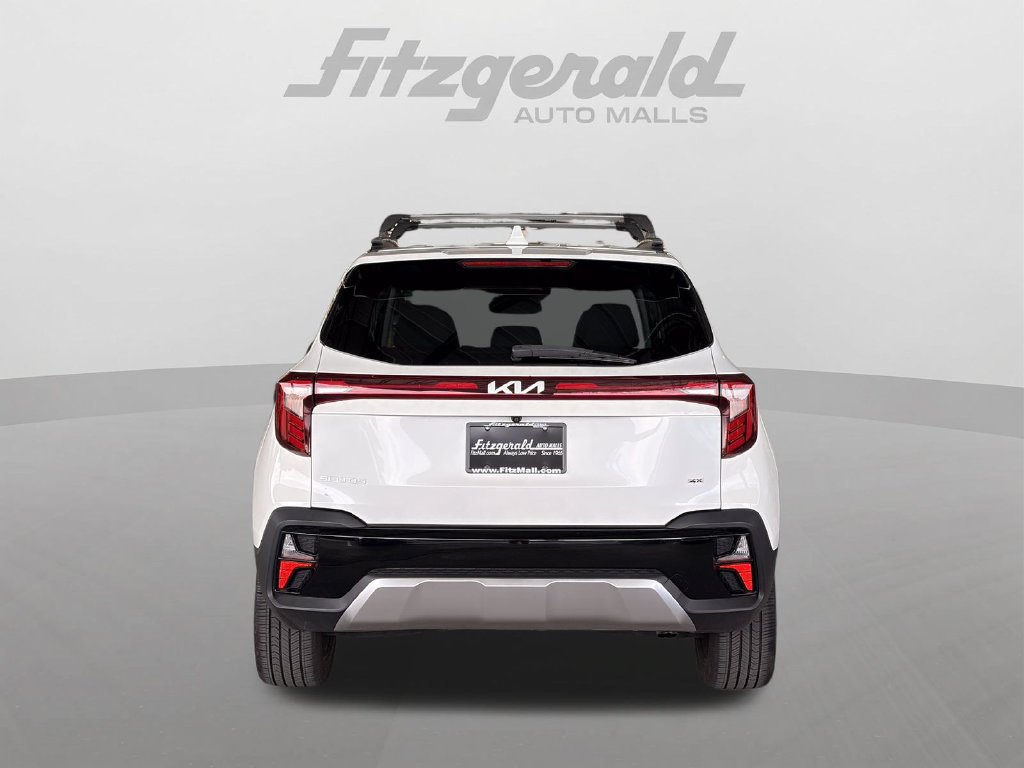 Used 2024 Kia Seltos SX w/ SX Sunroof Package AWD/4WD image 9