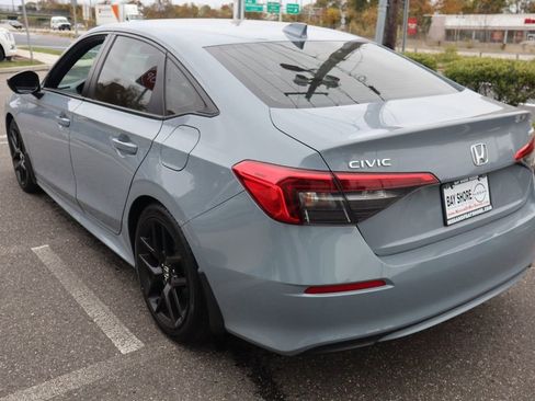 Used 2024 Honda Civic Sport image 8