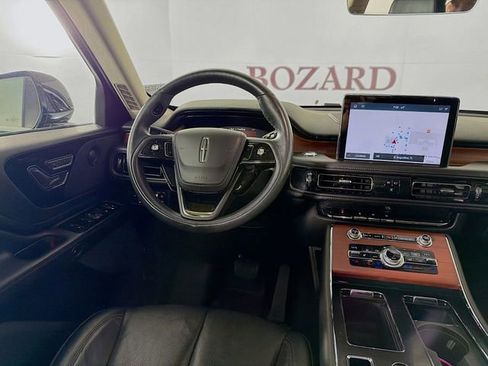 Certified 2020 Lincoln Aviator Reserve w/ Elements Package Plus AWD/4WD image 27