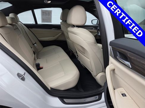 Certified 2023 BMW 530i w/ Convenience Package image 23