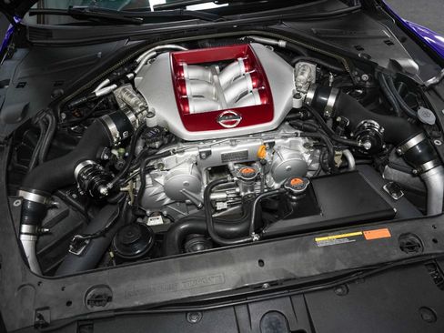 Used 2014 Nissan GT-R Premium AWD/4WD image 47