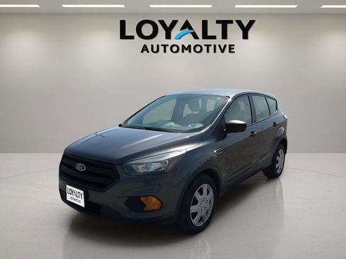 Used 2018 Ford Escape S image 1