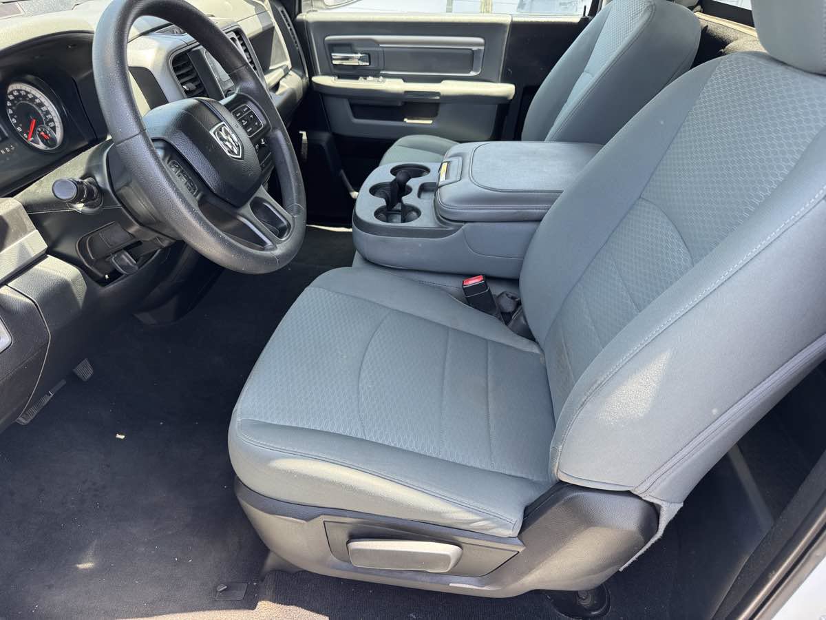 Used 2018 RAM 1500 Express RWD image 15