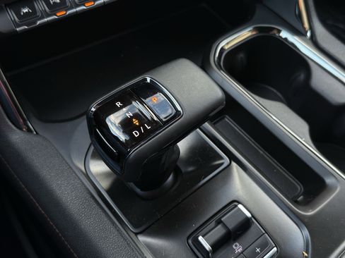 Used 2024 GMC Sierra 1500 AT4 w/ AT4 Premium Package image 20