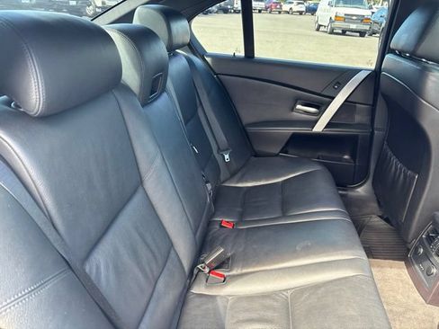 Used 2006 BMW M5 RWD image 28