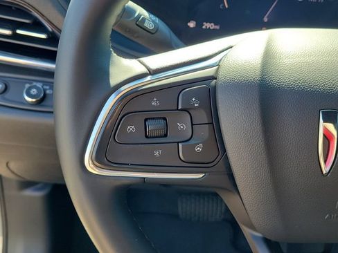 Used 2024 Buick Envista Sport Touring w/ Convenience I Package FWD image 23
