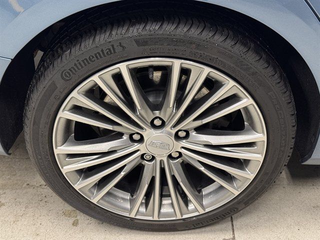 Used 2024 Cadillac CT4 Premium Luxury RWD image 10