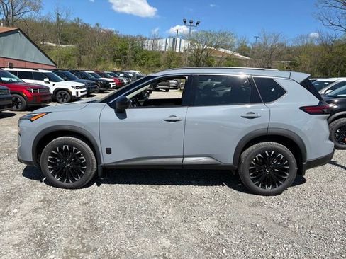 New 2026 Nissan Rogue SV AWD/4WD image 2