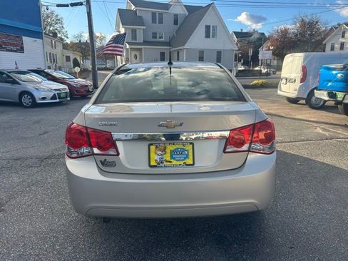 Used 2012 Chevrolet Cruze LS w/ Connectivity Package image 9