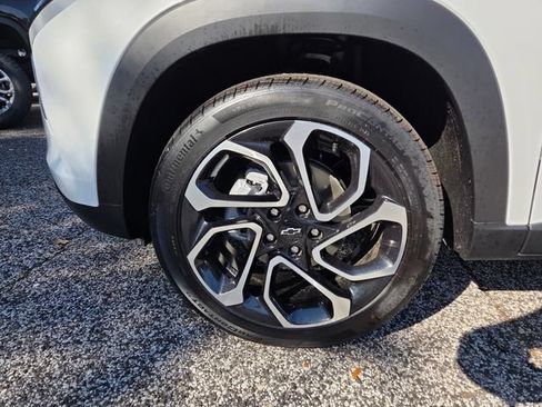 New 2026 Chevrolet Trax RS FWD image 13