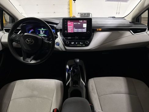 Used 2022 Toyota Corolla LE FWD image 10