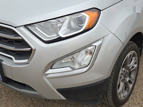 Used 2021 Ford EcoSport Titanium AWD/4WD image 9