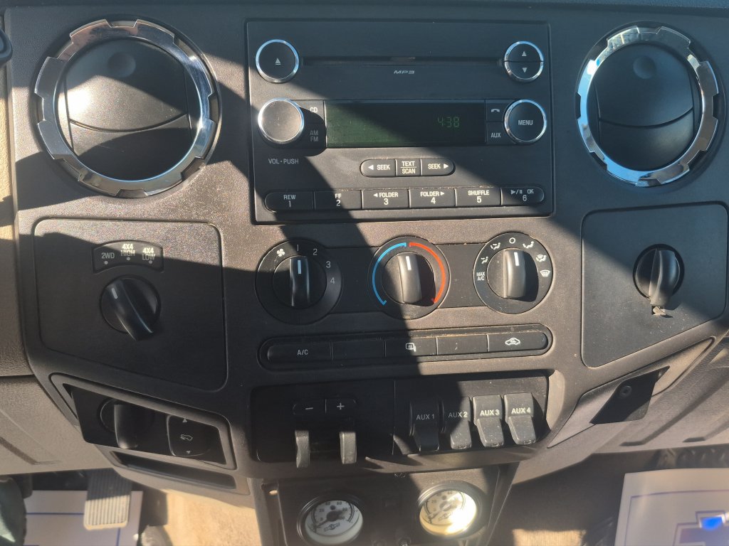Used 2010 Ford F350 XLT AWD/4WD image 19