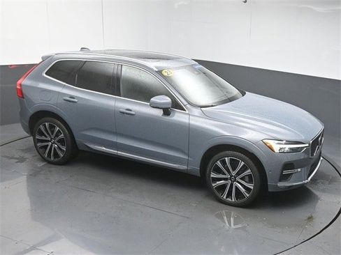 Certified 2023 Volvo XC60 B5 Ultimate w/ Protection Package Premier image 42