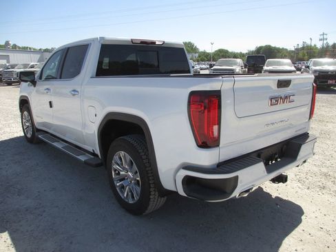New 2026 GMC Sierra 1500 Denali AWD/4WD image 10