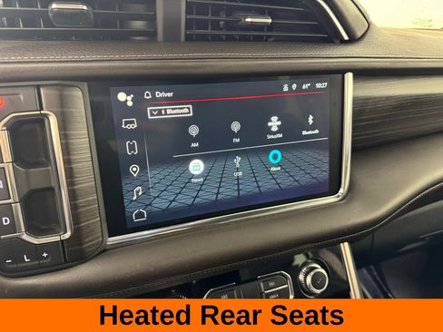 Used 2022 GMC Yukon XL Denali image 15