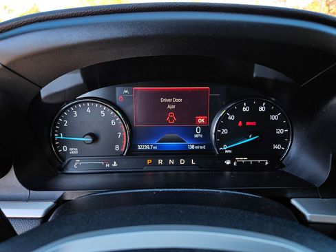 Certified 2022 Ford Explorer XLT w/ Equipment Group 202A image 12