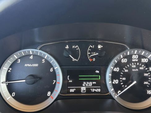 Used 2013 Nissan Sentra SV w/ Driver Pkg FWD image 16
