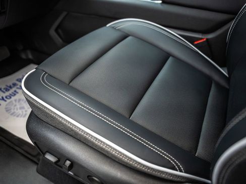 Used 2026 GMC Sierra EV Elevation w/ LPO, Elevation Dark Package AWD/4WD image 38